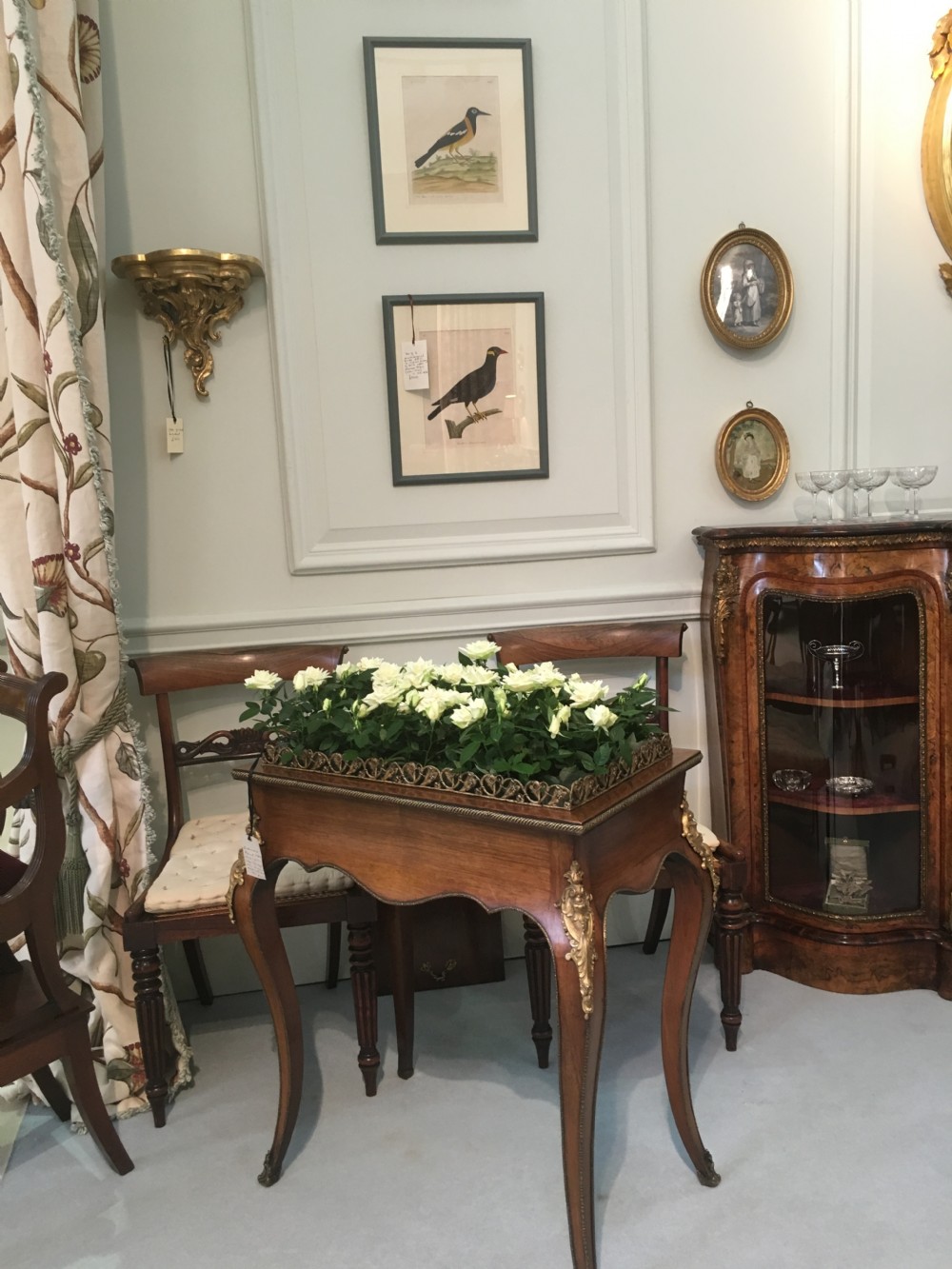 Fine quality jardiniere  View V