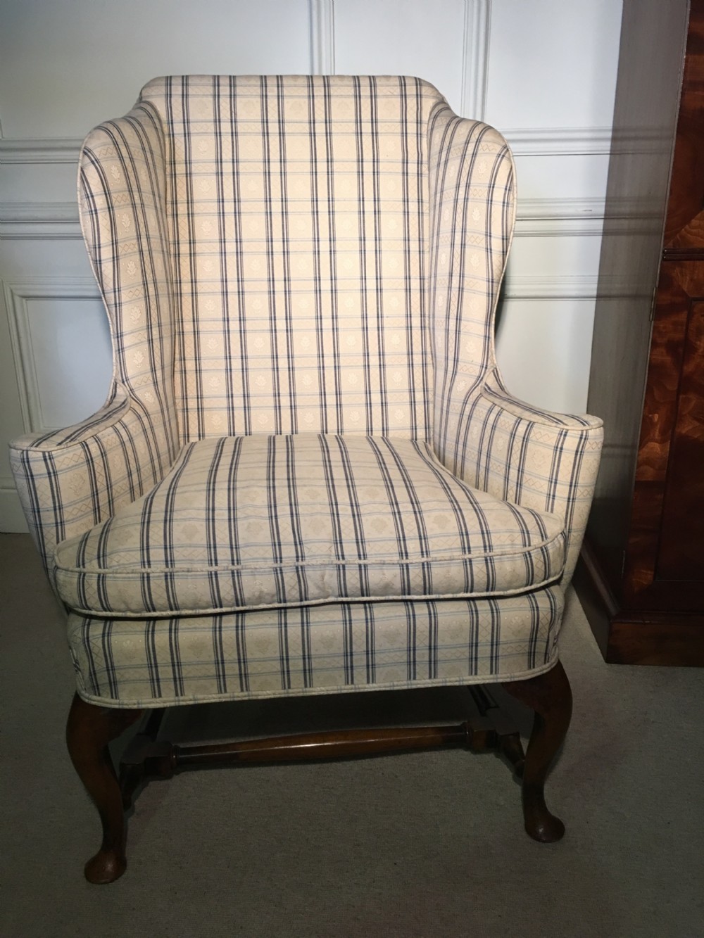 Queen Anne style walnut wing arm chair in superb condition View VI
