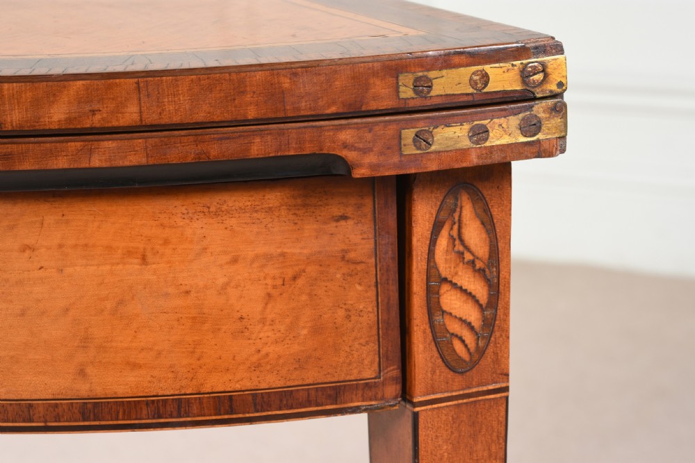 Superb 18th century George III Sheraton demi-lune card table. C.1780 View IV