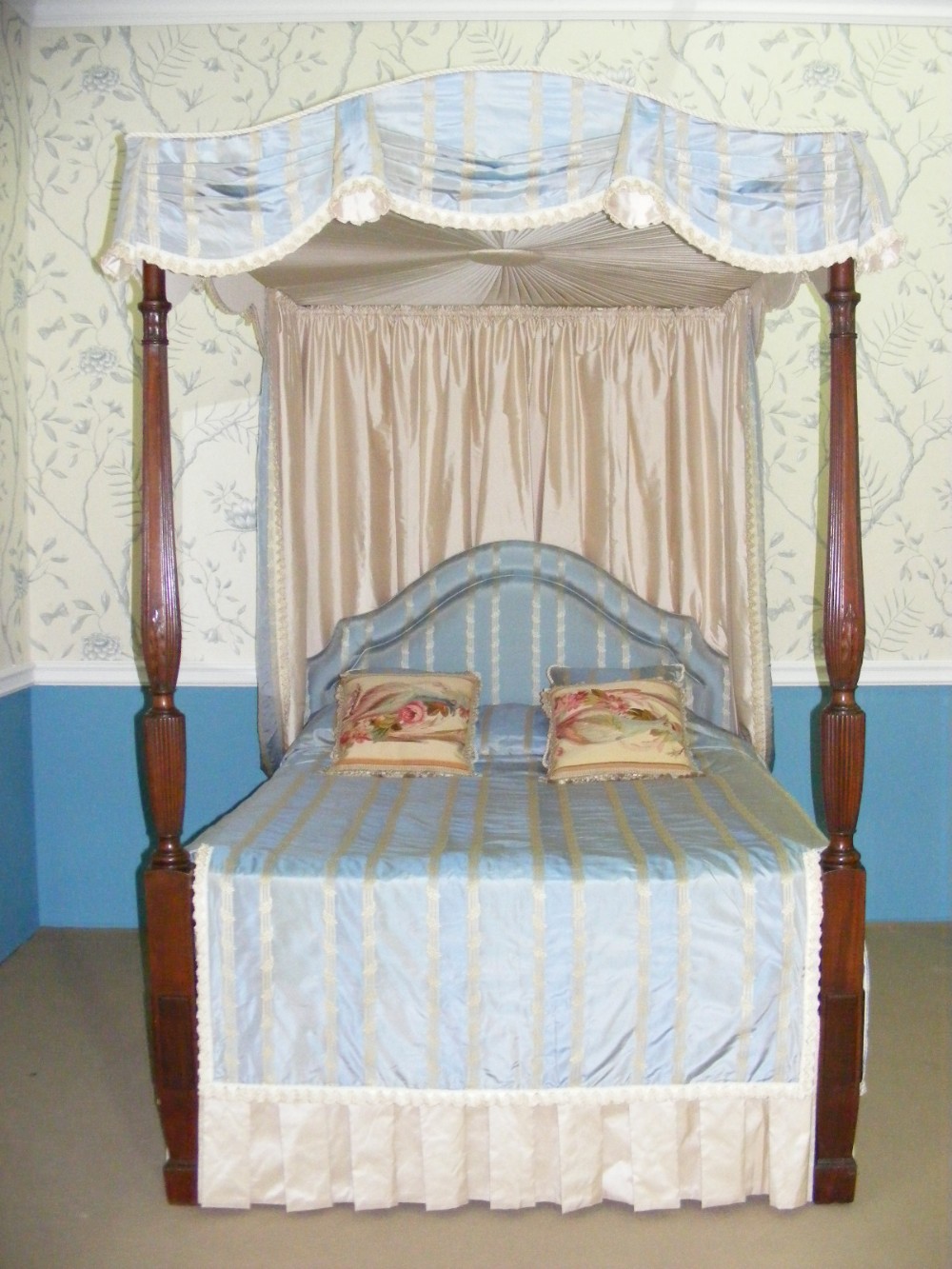 Regency Four Poster Bed