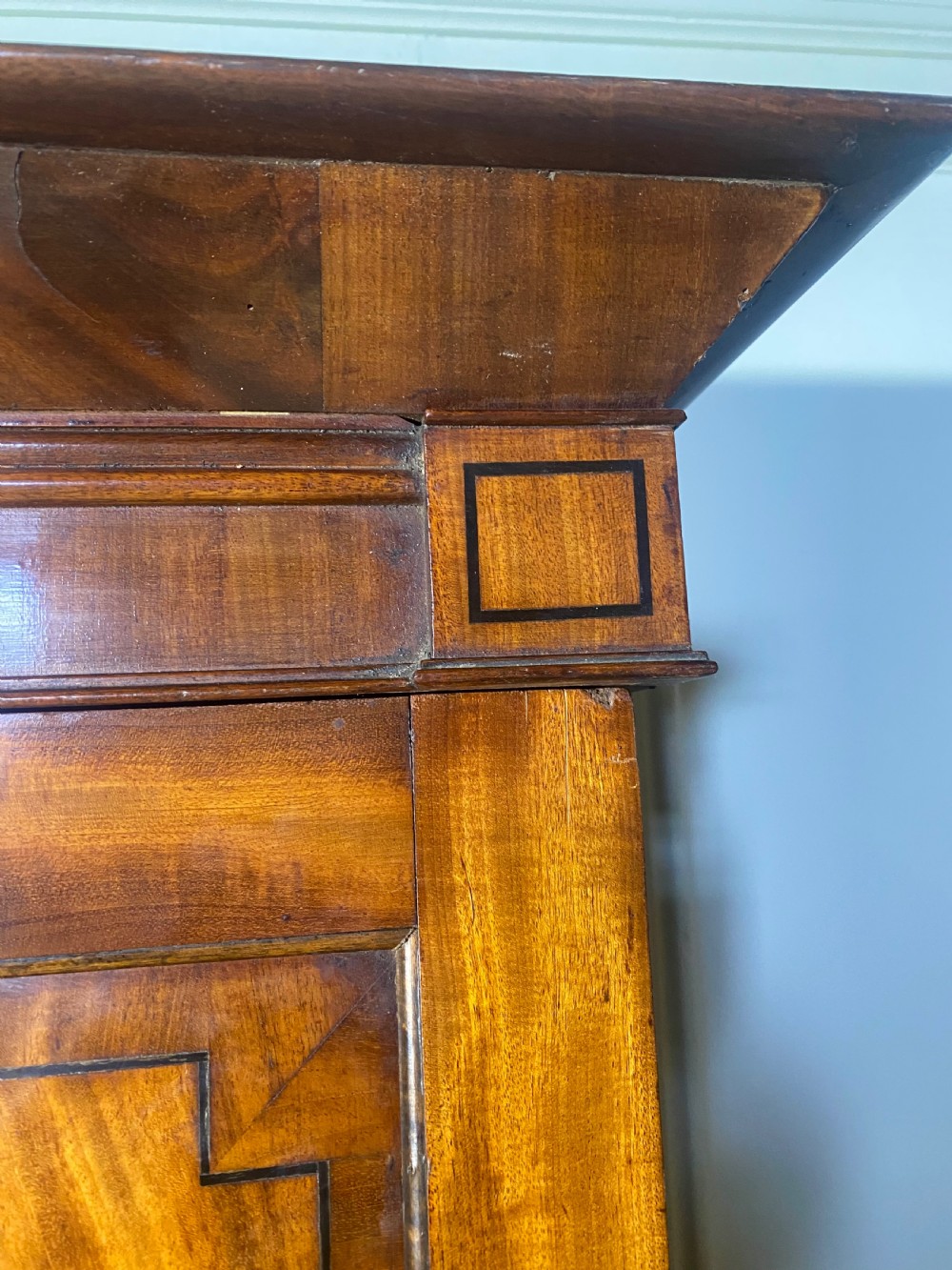 Lovely Quality Georgian Linen Press / wardrobe View XIII