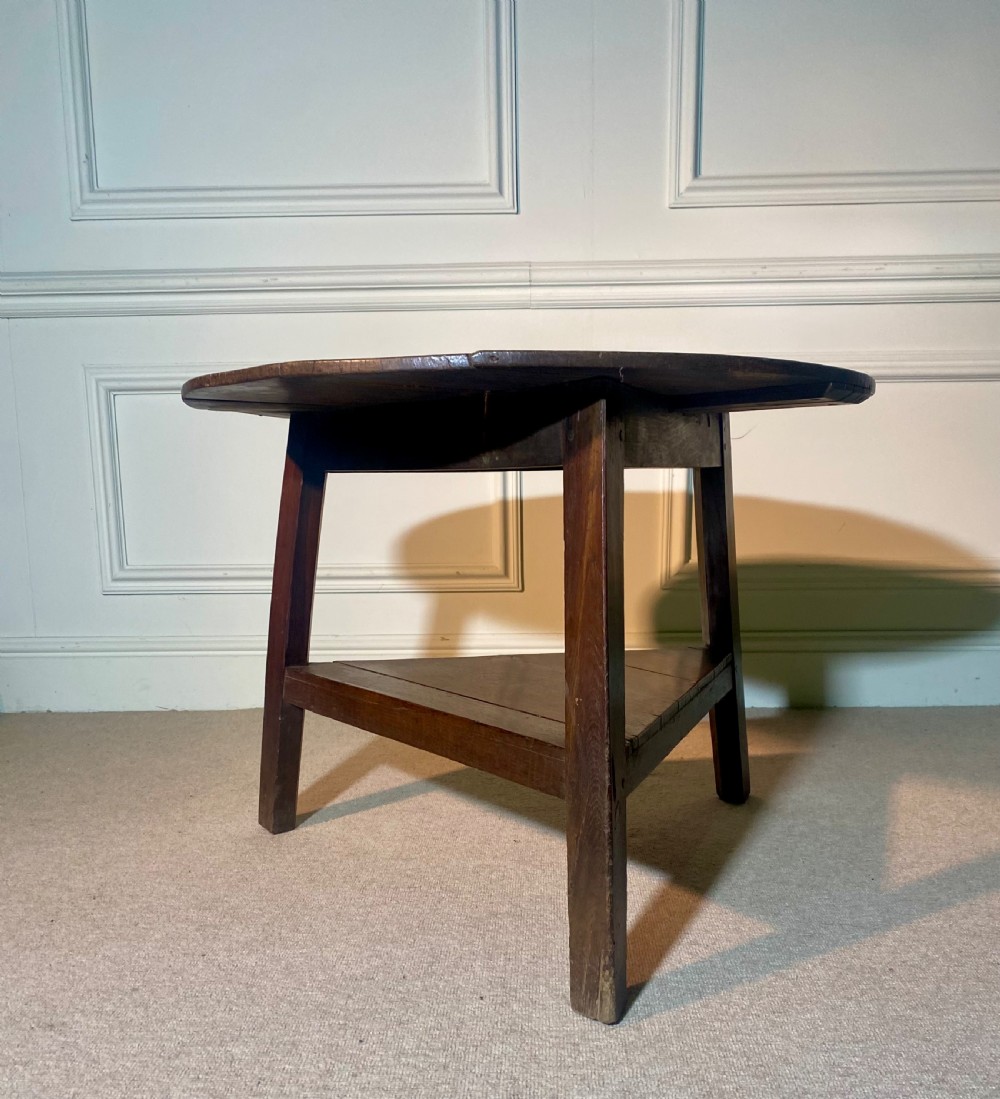 18th Century Welsh Oak Cricket table View IV