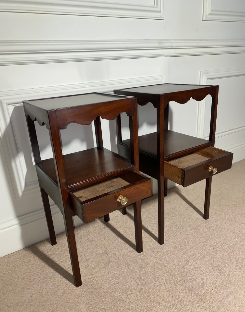 Lovely pair of George III mahogany bedside tables View VI