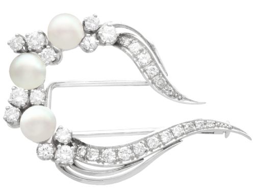 CULTURED PEARL AND 115 CT DIAMOND 18K WHITE GOLD BROOCH VINTAGE CIRCA 1960