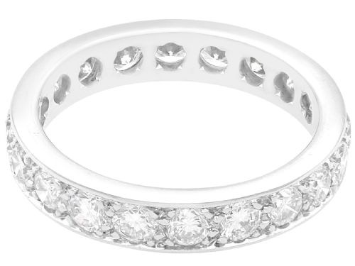 fig 4. An 18ct white gold full eternity ring set with a continuous circle of round diamonds.