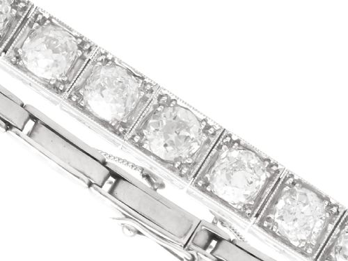 fig 5. Antique 7.85ct Diamond and 18ct White Gold Bracelet Circa 1915