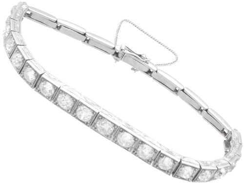 fig 6. Antique 7.85ct Diamond and 18ct White Gold Bracelet Circa 1915