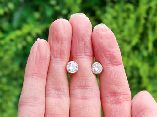 fig 1. Antique 1.37ct Diamond and 18ct Yellow Gold Stud Earrings Circa 1920