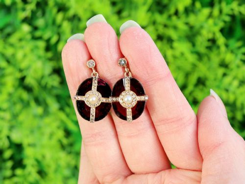 ANTIQUE 2652CT GARNET 123CT DIAMOND PEARL AND 15CT YELLOW GOLD JEWELLERY SUITE CIRCA 1890 - ADDITIONAL PHOTO 2