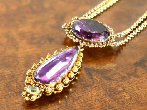ANTIQUE VICTORIAN 2468CT AMETHYST AND 18CT YELLOW GOLD NECKLACE CIRCA 1830 - ADDITIONAL PHOTO 2