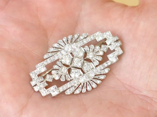 fig 2. Antique Art Deco 4.52ct Diamond and Platinum Brooch Circa 1930