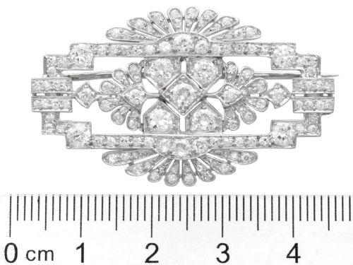 fig 7. Antique Art Deco 4.52ct Diamond and Platinum Brooch Circa 1930