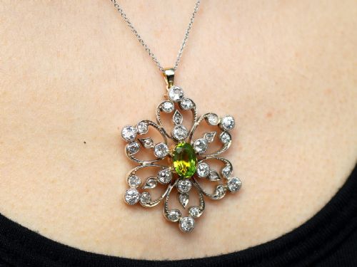 ANTIQUE 125CT PERIDOT AND 195CT DIAMOND 9CT YELLOW GOLD PENDANT BROOCH CIRCA 1890 - ADDITIONAL PHOTO 13