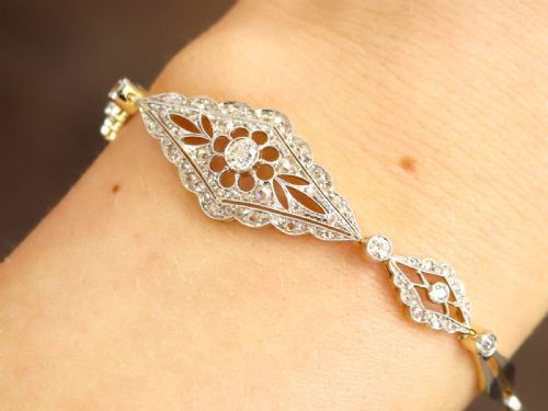 ANTIQUE 167CT DIAMOND AND 18CT YELLOW GOLD BRACELET CIRCA 1910 - ADDITIONAL PHOTO 3