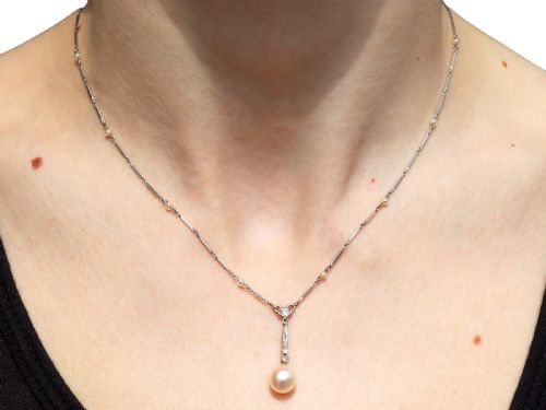 ANTIQUE PEARL AND DIAMOND PLATINUM PENDANT CIRCA 1920 - ADDITIONAL PHOTO 8