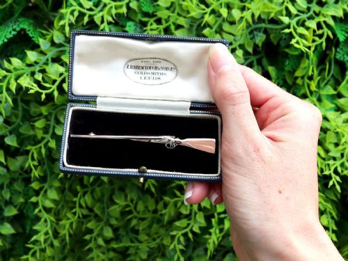 VINTAGE 9CT GOLD SHOTGUN BROOCH 1958 - ADDITIONAL PHOTO 1