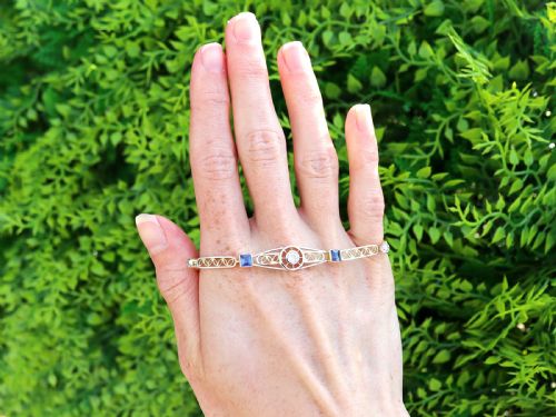 ANTIQUE 142CT SAPPHIRE AND 060CT DIAMOND 18CT YELLOW GOLD BRACELET CIRCA 1925 - ADDITIONAL PHOTO 1
