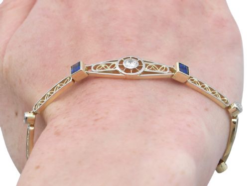 ANTIQUE 142CT SAPPHIRE AND 060CT DIAMOND 18CT YELLOW GOLD BRACELET CIRCA 1925 - ADDITIONAL PHOTO 10