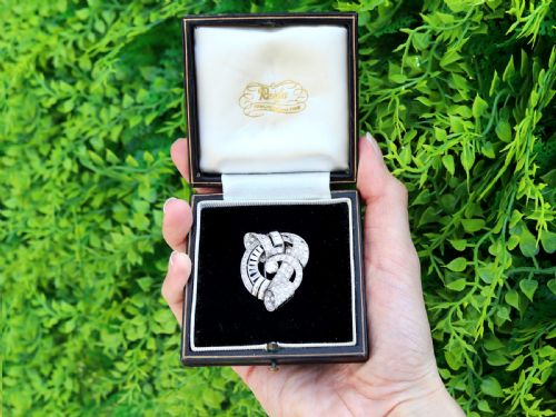 fig 1. Antique Art Deco 4.35ct Diamond and Platinum Clip Brooch Circa 1935
