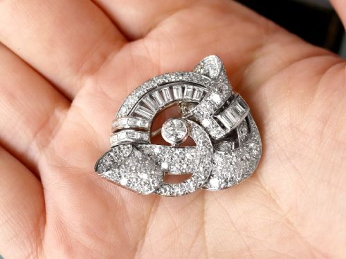 fig 3. Antique Art Deco 4.35ct Diamond and Platinum Clip Brooch Circa 1935