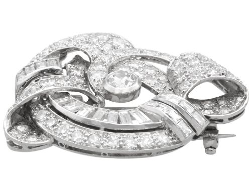 fig 6. Antique Art Deco 4.35ct Diamond and Platinum Clip Brooch Circa 1935