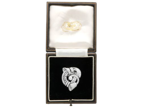 fig 10. Antique Art Deco 4.35ct Diamond and Platinum Clip Brooch Circa 1935