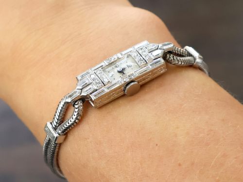 ANTIQUE ART DECO 130CT DIAMOND AND PLATINUM LADIES COCKTAIL WATCH CIRCA 1925 - ADDITIONAL PHOTO 4