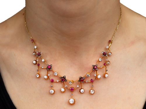 ANTIQUE 250CT RUBY AND 470CT DIAMOND 18CT YELLOW GOLD NECKLACE CIRCA 1890 - ADDITIONAL PHOTO 8
