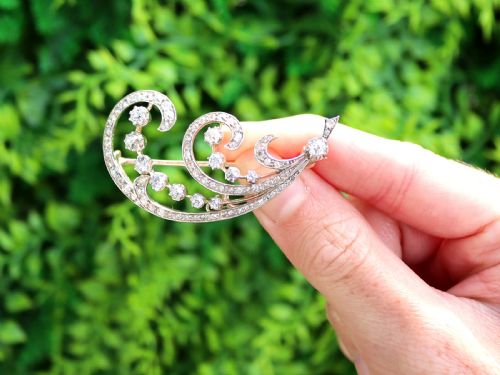 ANTIQUE VICTORIAN 464CT DIAMOND AND 9CT YELLOW GOLD BROOCH - ADDITIONAL PHOTO 1