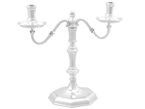 VINTAGE GEORGE I STYLE STERLING SILVER TWO LIGHT CANDELABRA 1968 - ADDITIONAL PHOTO 6