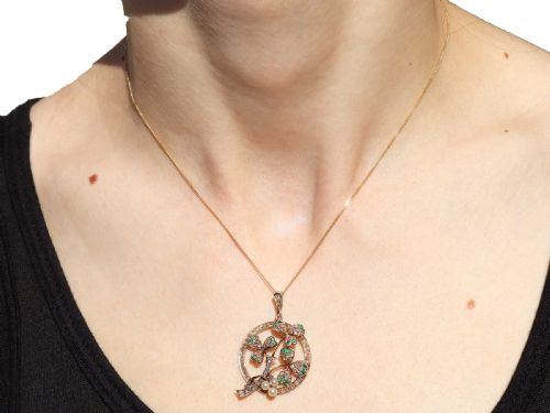 ANTIQUE 025CT EMERALD 048CT DIAMOND PEARL AND 15CT YELLOW GOLD PENDANT CIRCA 1890 - ADDITIONAL PHOTO 9