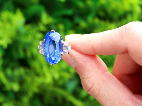 fig 1. Vintage 17.11ct Ceylon Sapphire and 0.50ct Diamond Platinum Cocktail Ring Circa 1950