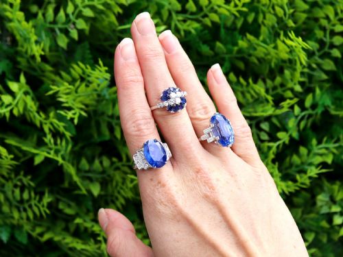 fig 2. Vintage 17.11ct Ceylon Sapphire and 0.50ct Diamond Platinum Cocktail Ring Circa 1950