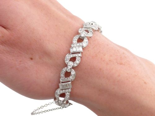 VINTAGE ART DECO 605CT DIAMOND AND PLATINUM BRACELET CIRCA 1950 - ADDITIONAL PHOTO 14