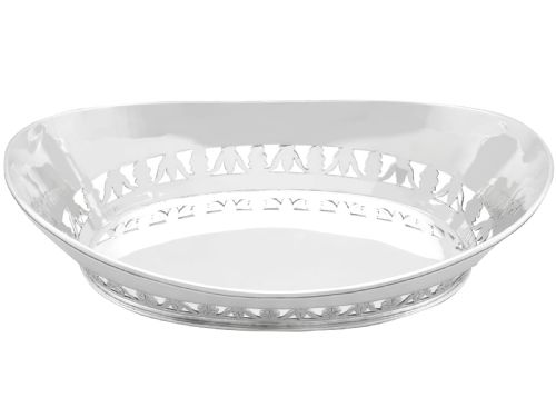 ANTIQUE GEORGE V STERLING SILVER BREAD DISH 1910 - ADDITIONAL PHOTO 1