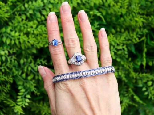 ANTIQUE 448CT SAPPHIRE AND 435CT DIAMOND PLATINUM LINE BRACELET CIRCA 1920 - ADDITIONAL PHOTO 2