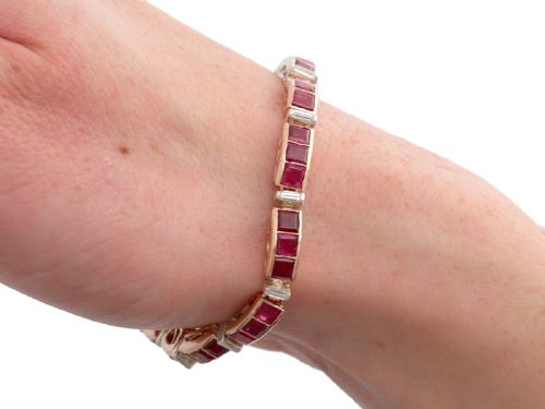 VINTAGE 1143CT RUBY AND 098CT DIAMOND 8CT ROSE GOLD BRACELET CIRCA 1940 - ADDITIONAL PHOTO 13