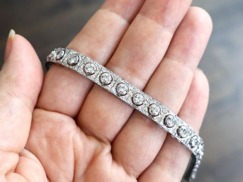 ANTIQUE 467CT DIAMOND AND 18K WHITE GOLD BRACELET CIRCA 1925 - ADDITIONAL PHOTO 4