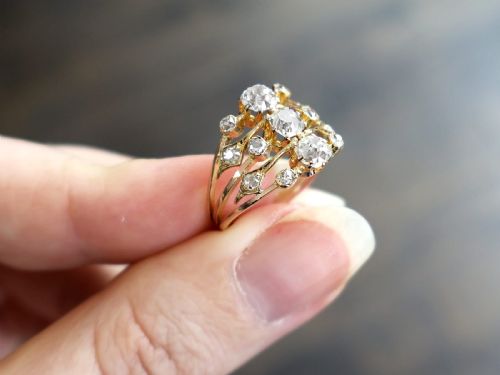 fig 3. Antique 1.40ct Diamond and 18ct Yellow Gold Dress Ring Circa 1895