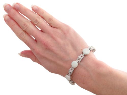 VINTAGE 941CT WHITE OPAL 252CT DIAMOND AND 18CT WHITE GOLD BRACELET CIRCA 1950 - ADDITIONAL PHOTO 16