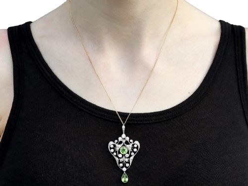 ANTIQUE ART NOUVEAU 302CT PERIDOT AND 341CT DIAMOND 14CT YELLOW GOLD PENDANT BROOCH CIRCA 1890 - ADDITIONAL PHOTO 10