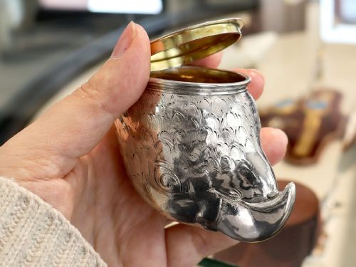 ANTIQUE GERMAN SILVER TABLE SNUFF PARROT BOX CIRCA 1900 - ADDITIONAL PHOTO 6