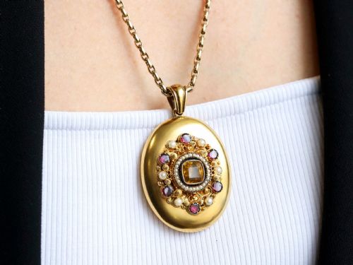 ANTIQUE 164CT CITRINE 182CT GARNET PEARL SEED PEARL AND 18CT YELLOW GOLD LOCKET CIRCA 1860 - ADDITIONAL PHOTO 3