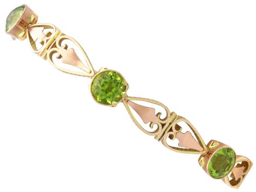 Antique Art Nouveau 8.10ct Peridot and 9ct Yellow Gold Bracelet