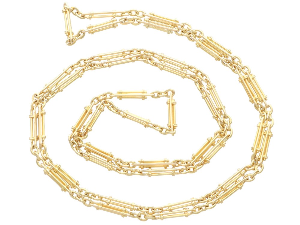 Antique Victorian 18ct Yellow Gold Chain Necklace Circa 1880