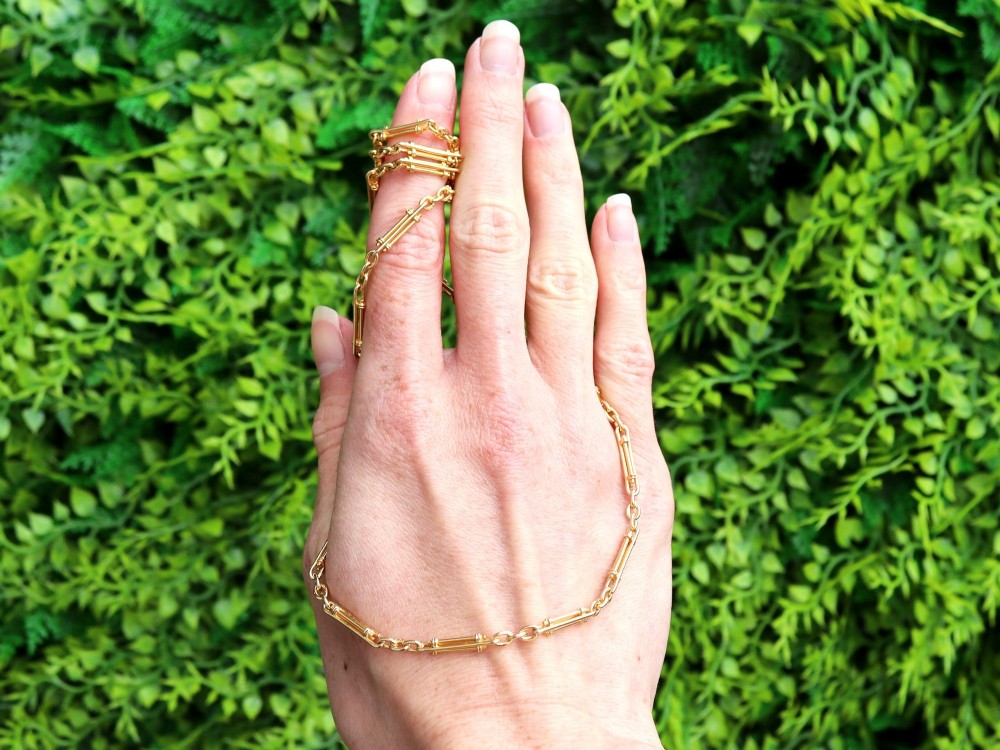 Antique Victorian 18ct Yellow Gold Chain Necklace Circa 1880 View II