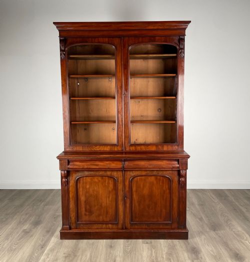 antique 19th century bookcase on cupboard in mahogany - CATEGORY: ANTIQUE BOOKCASES - DATED VICTORIAN