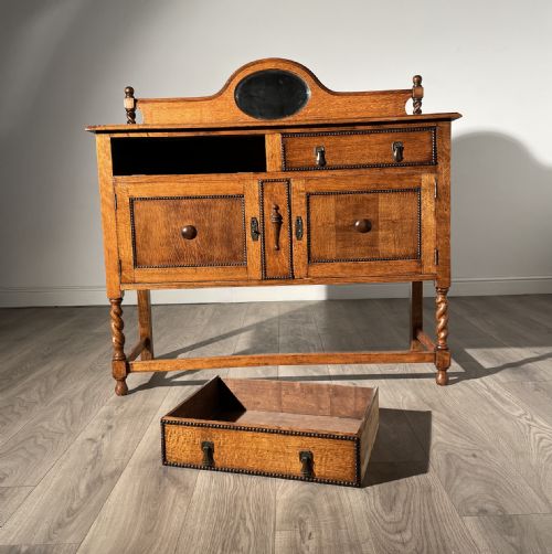 ANTIQUE EDWARDIAN SIDEBOARD IN GOLDEN OAK - ADDITIONAL PHOTO 1