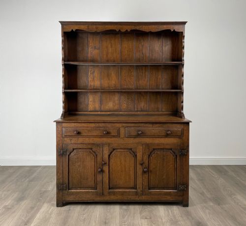 ANTIQUE 19TH CENTURY DRESSER IN OAK - ADDITIONAL PHOTO 1