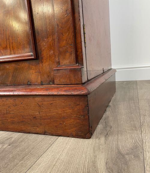 LARGE ANTIQUE 19TH CENTURY WARDROBE IN MAHOGANY - ADDITIONAL PHOTO 3